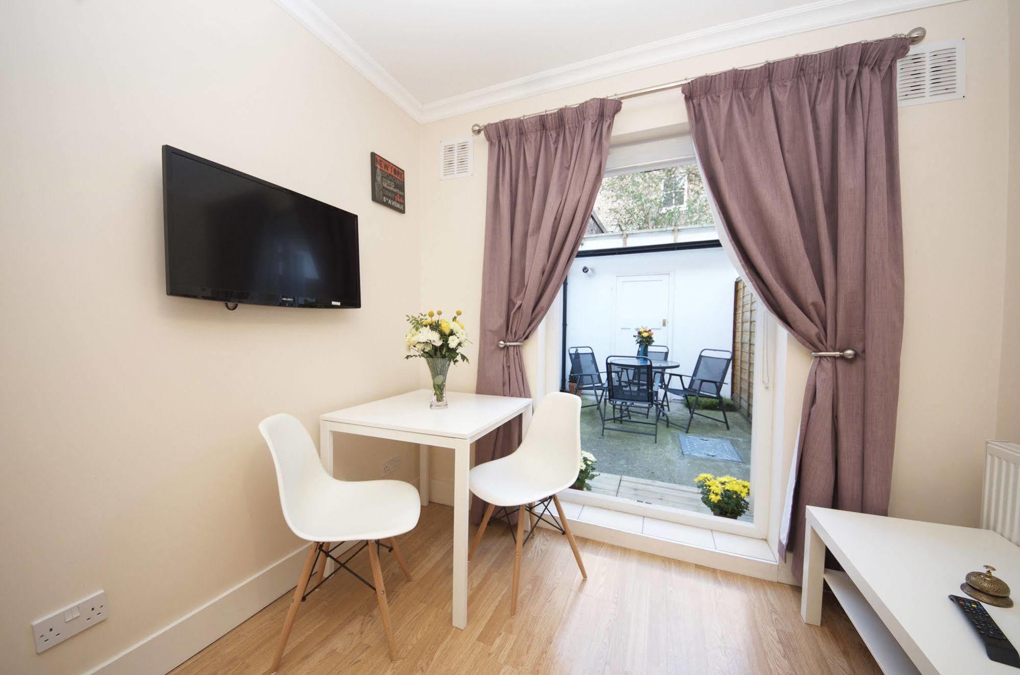 W14 Apartments Лондон Экстерьер фото