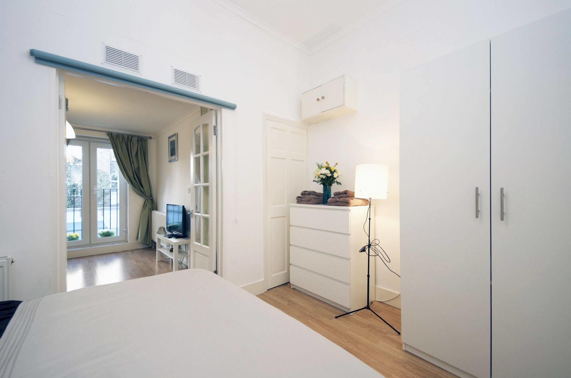 W14 Apartments Лондон Экстерьер фото
