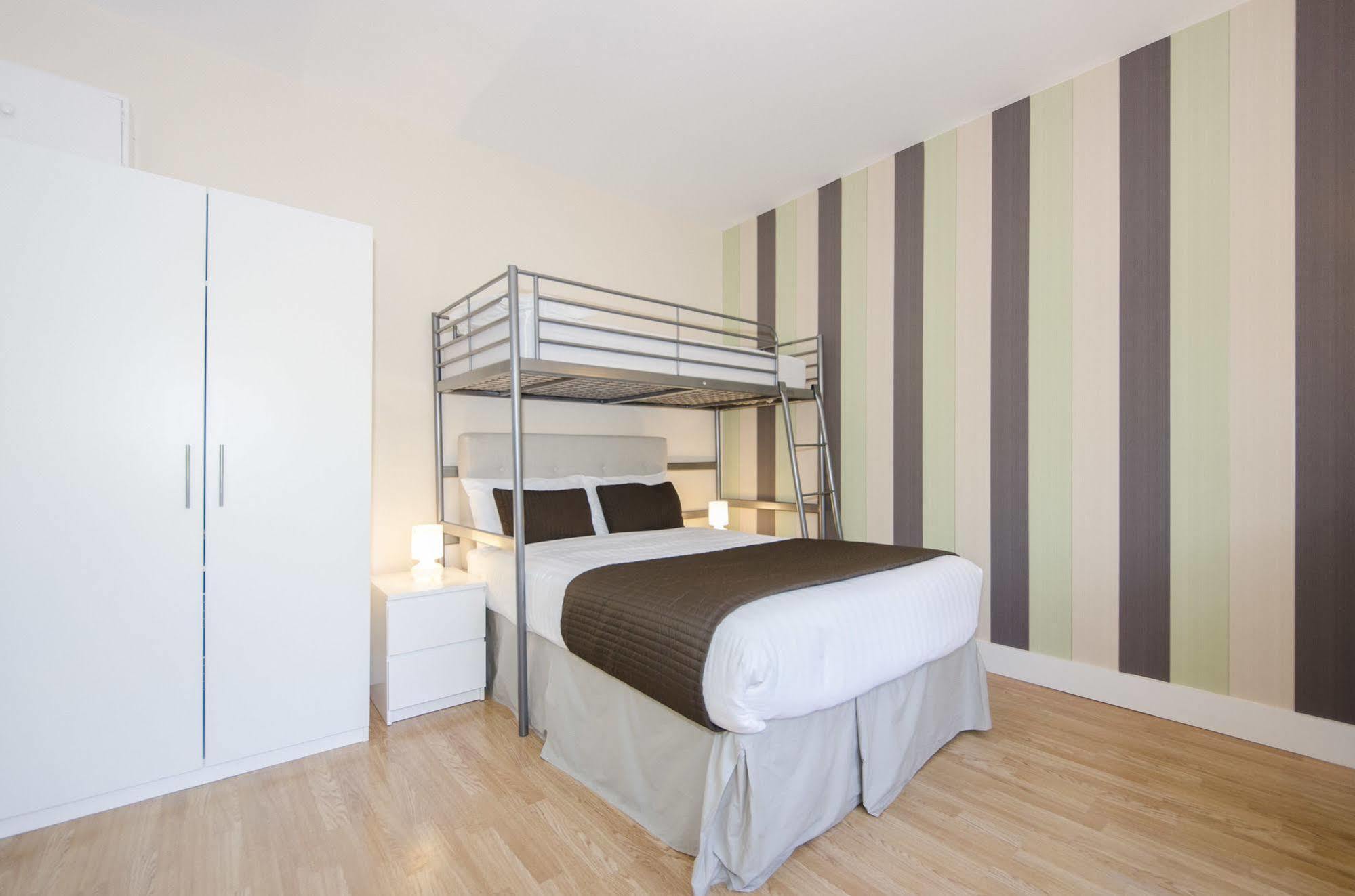 W14 Apartments Лондон Экстерьер фото