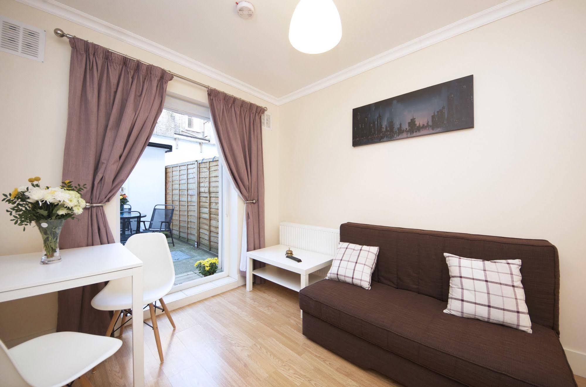 W14 Apartments Лондон Экстерьер фото