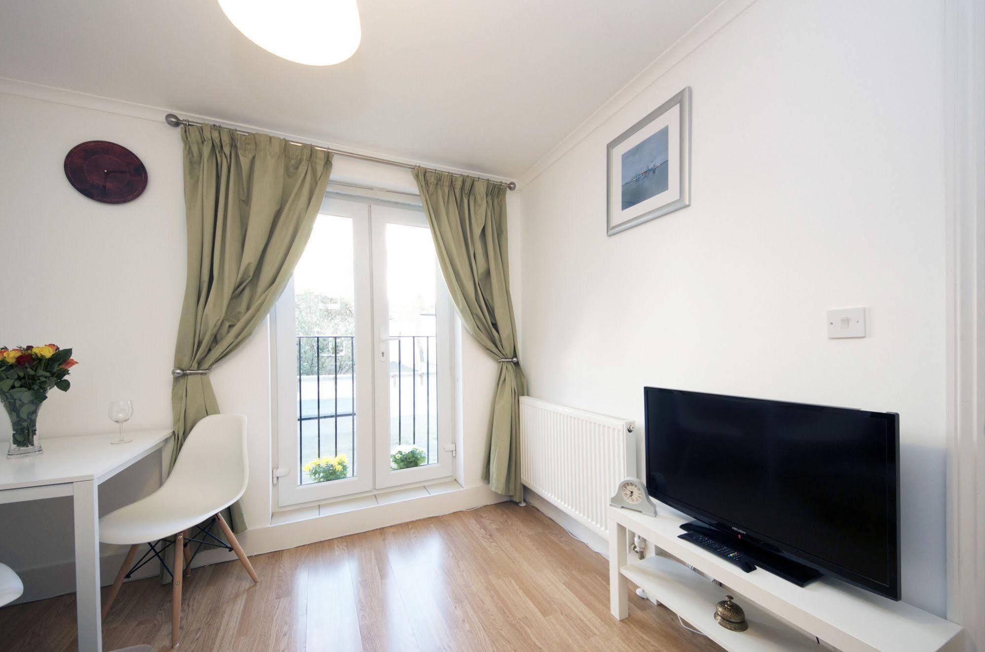 W14 Apartments Лондон Экстерьер фото